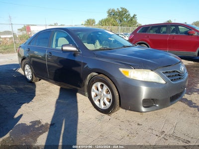 TOYOTA CAMRY 2010