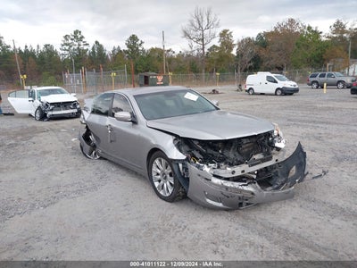 HYUNDAI GENESIS 2011