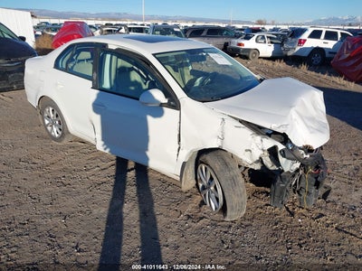VOLKSWAGEN JETTA 2010