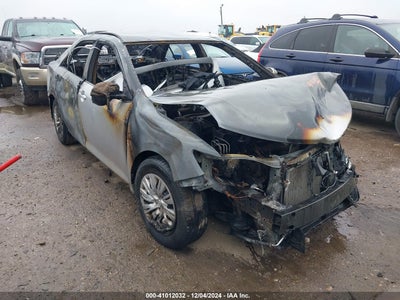 TOYOTA CAMRY 2012