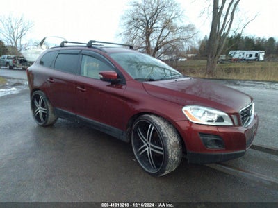 VOLVO XC60 2010