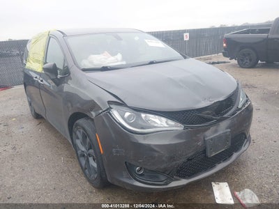 CHRYSLER PACIFICA 2018
