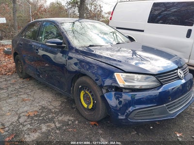 VOLKSWAGEN JETTA 2013