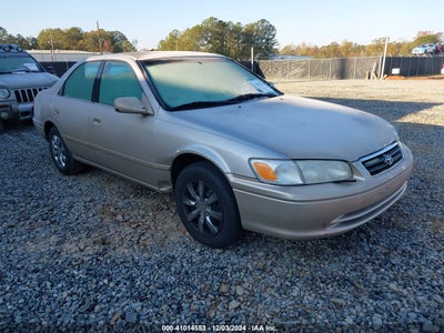 TOYOTA CAMRY 2001