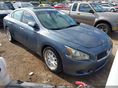 NISSAN MAXIMA 2012