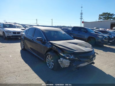 TOYOTA CAMRY 2018