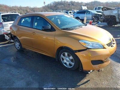 TOYOTA MATRIX 2010