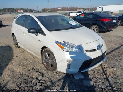 TOYOTA PRIUS 2013