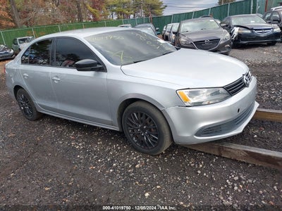 VOLKSWAGEN JETTA 2013