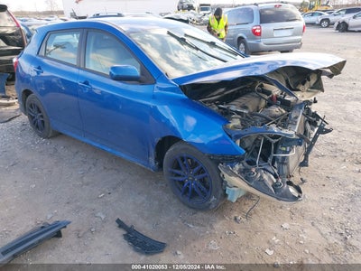 TOYOTA MATRIX 2010