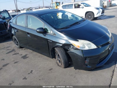 TOYOTA PRIUS 2014