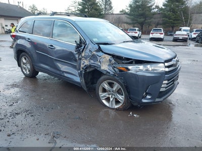 TOYOTA HIGHLANDER 2019