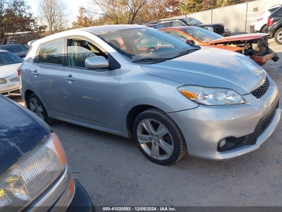 TOYOTA MATRIX 2011