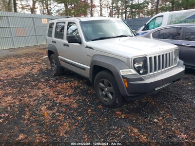 JEEP LIBERTY 2010