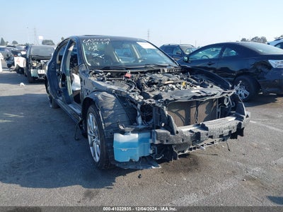 INFINITI G37 2013