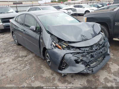 TOYOTA PRIUS PRIME 2017