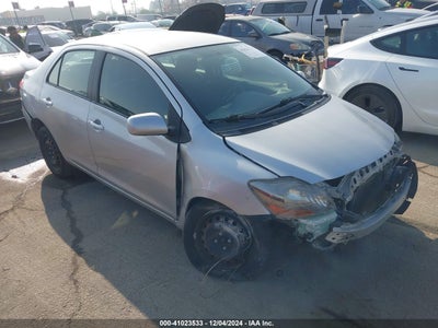 TOYOTA YARIS 2010