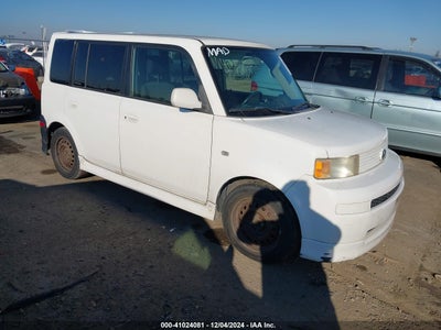 SCION XB 2004