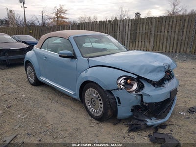 VOLKSWAGEN BEETLE 2015
