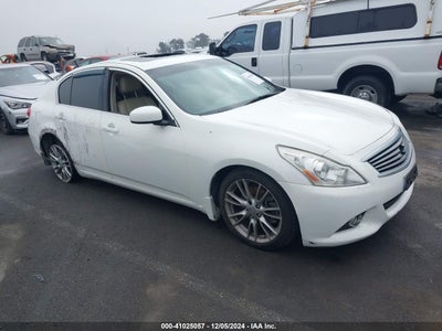 INFINITI G37 2013