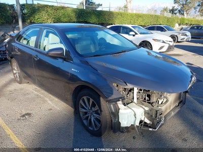 TOYOTA CAMRY HYBRID 2015