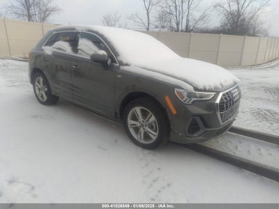 AUDI Q3 2024