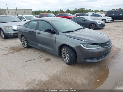 CHRYSLER 200 2015