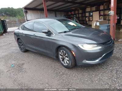CHRYSLER 200 2015