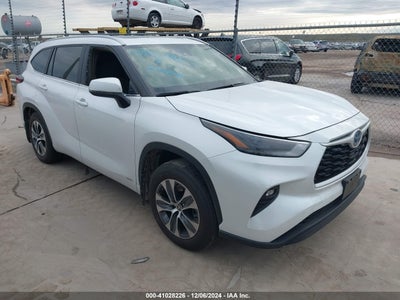 TOYOTA HIGHLANDER 2024