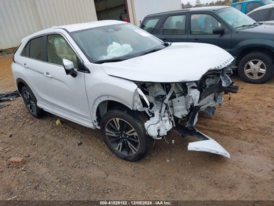 MITSUBISHI ECLIPSE CROSS 2024