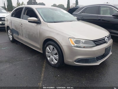VOLKSWAGEN JETTA 2013