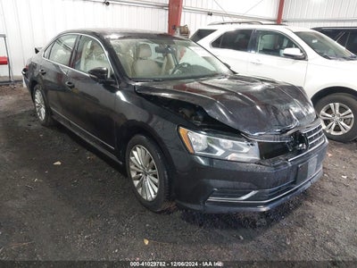 VOLKSWAGEN PASSAT 2017