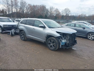 TOYOTA HIGHLANDER 2016