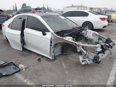 TOYOTA CAMRY 2018
