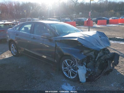 FORD FUSION HYBRID 2015
