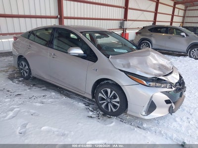 TOYOTA PRIUS PRIME 2017