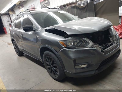 NISSAN ROGUE 2018