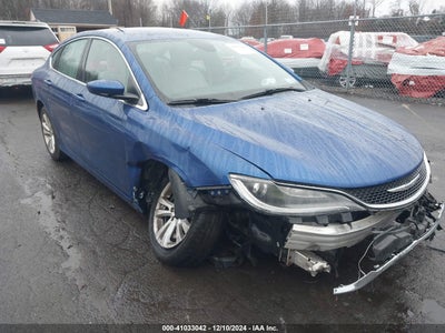 CHRYSLER 200 2015