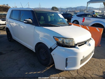 SCION XB 2011