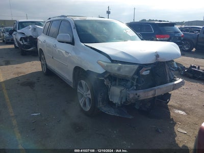 TOYOTA HIGHLANDER 2013