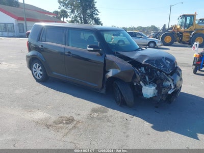 SCION XB 2012