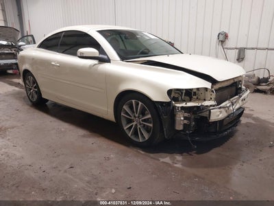 VOLVO C70 2010