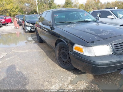 FORD CROWN VICTORIA 2009