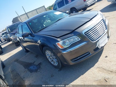 CHRYSLER 300 2013