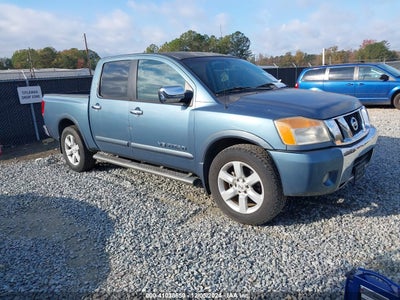 NISSAN TITAN 2010