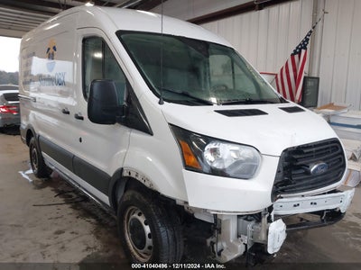 FORD TRANSIT-150 2018
