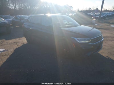 VOLKSWAGEN TIGUAN 2022