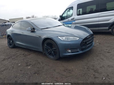 TESLA MODEL S 2013