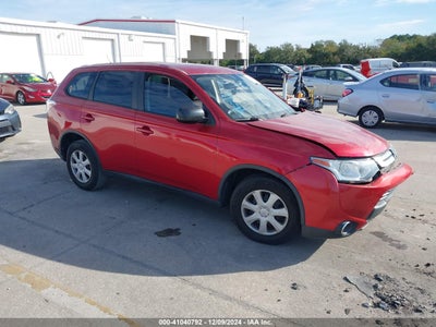 MITSUBISHI OUTLANDER 2015
