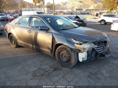 TOYOTA CAMRY 2011